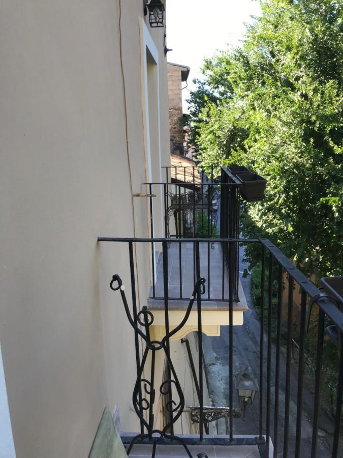 Lilly Bed and Breakfast Sulmona Esterno foto