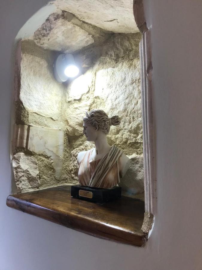 Lilly Bed and Breakfast Sulmona Esterno foto